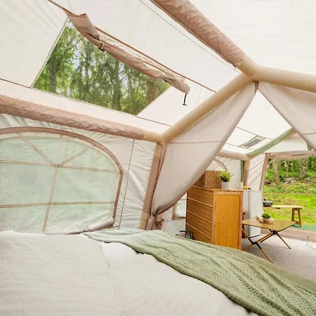 Luxe tent Romantisches Glamping Zelt Auf Ruegen - Uebernachten Mitten Im Kiefernwald - Nur 100m Bis Zum - Ideal Fuer Paare Und Kleine Familien - Zelt Nr 1 *