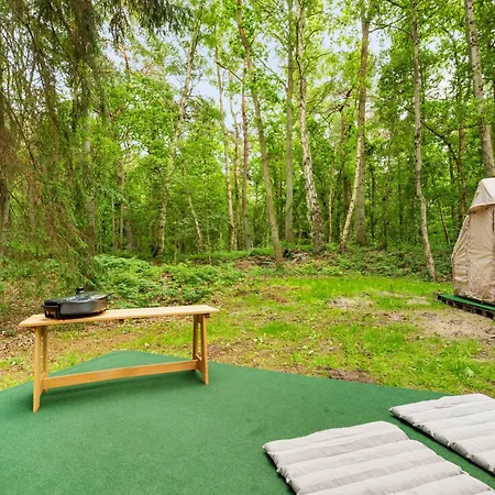 Luxe tent Romantisches Glamping Zelt Auf Ruegen - Uebernachten Mitten Im Kiefernwald - Nur 100m Bis Zum - Ideal Fuer Paare Und Kleine Familien - Zelt Nr 1