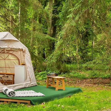 Romantisches Glamping Zelt Auf Ruegen - Uebernachten Mitten Im Kiefernwald - Nur 100m Bis Zum - Ideal Fuer Paare Und Kleine Familien - Zelt Nr 1 Luxe tent *